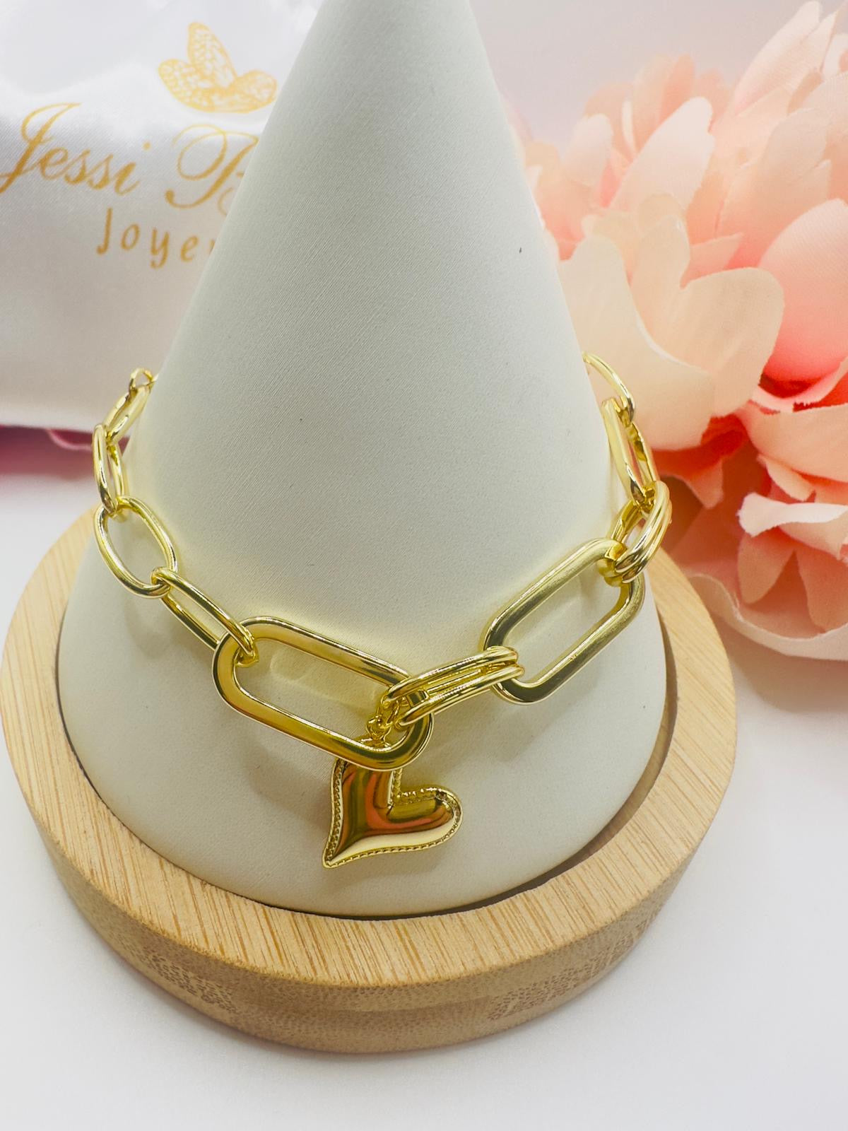 Paperclip Bracelet with Heart