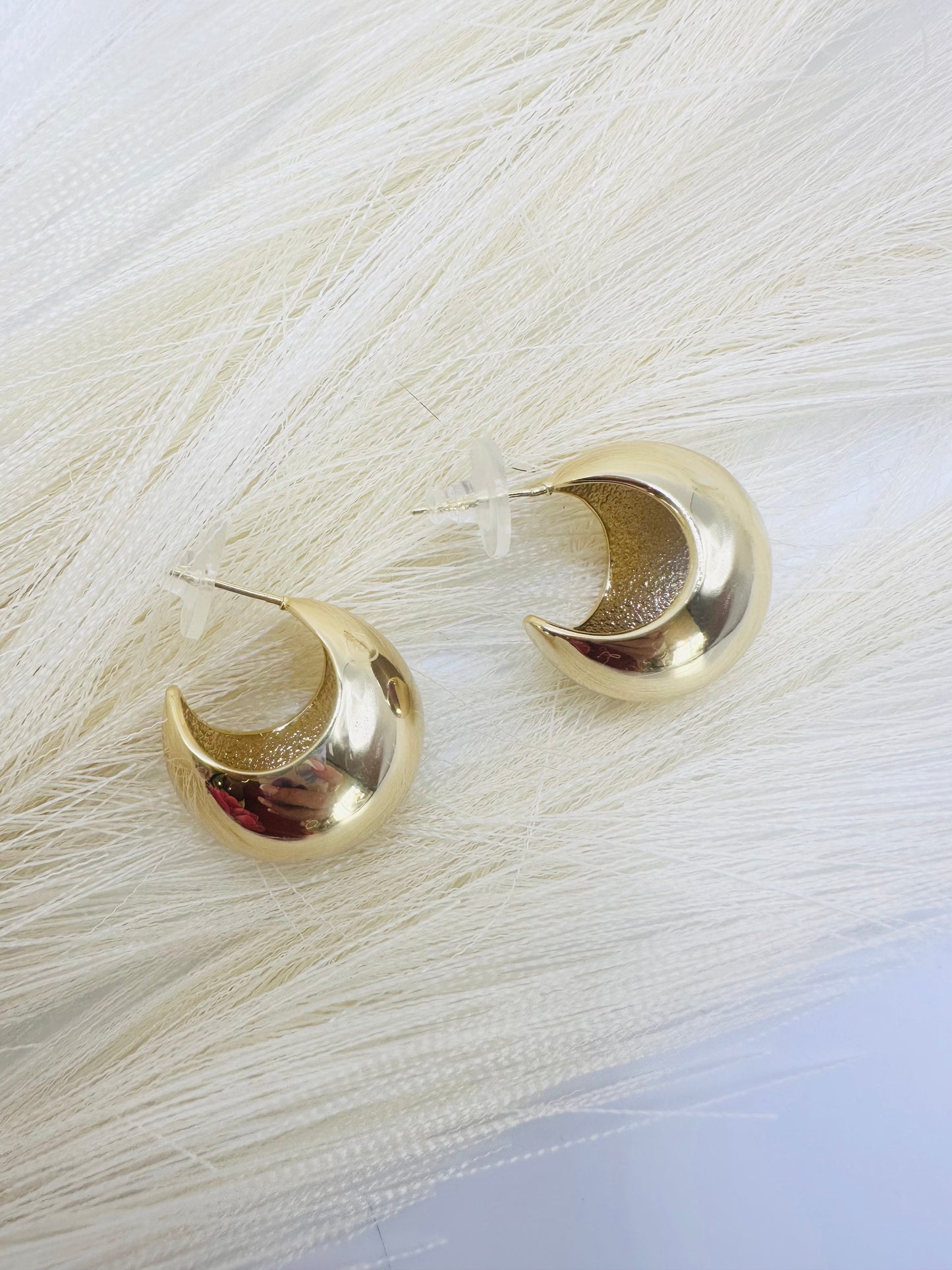 Monalisa Earrings | 14k