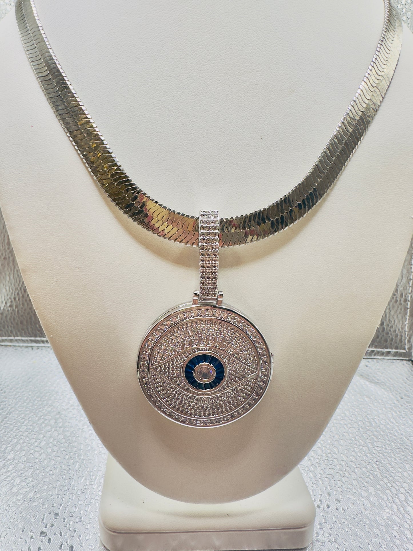 Omega Silver with 5A Glass Eye High Quality 16inch Chain