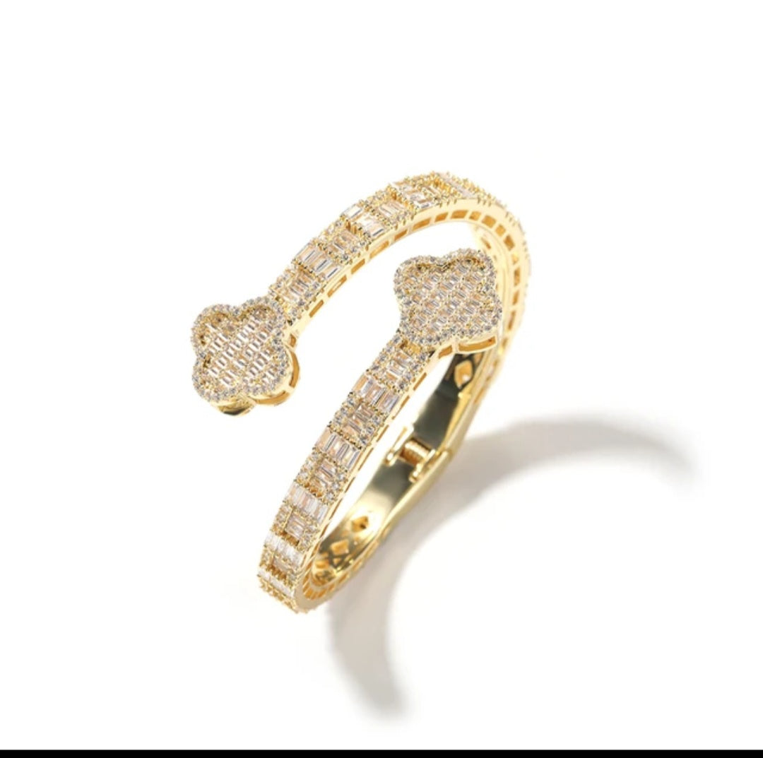 Real Glass Crushed Ice Cube Bracelet 7inch