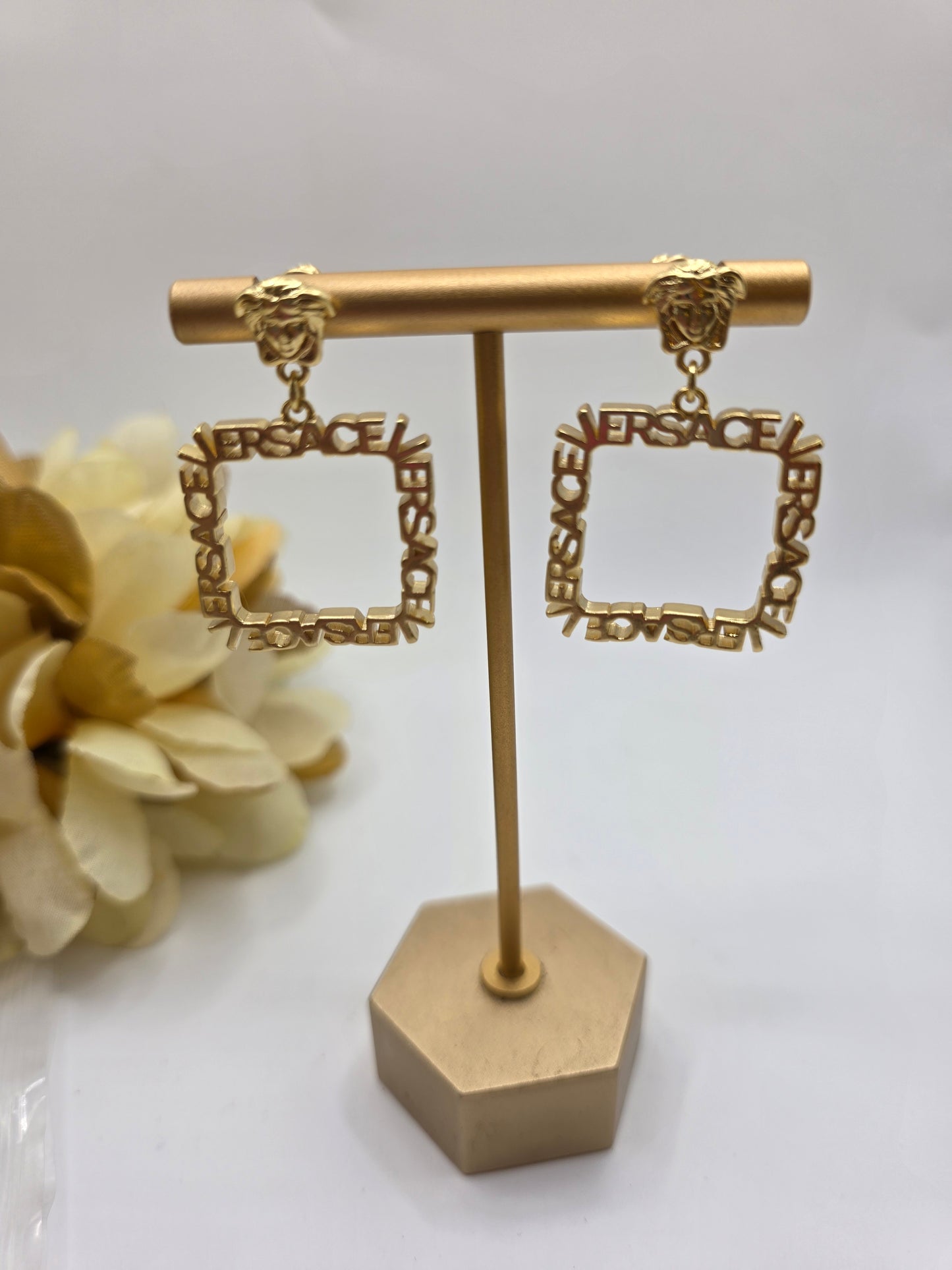 Aretes Versa Alta Calidad