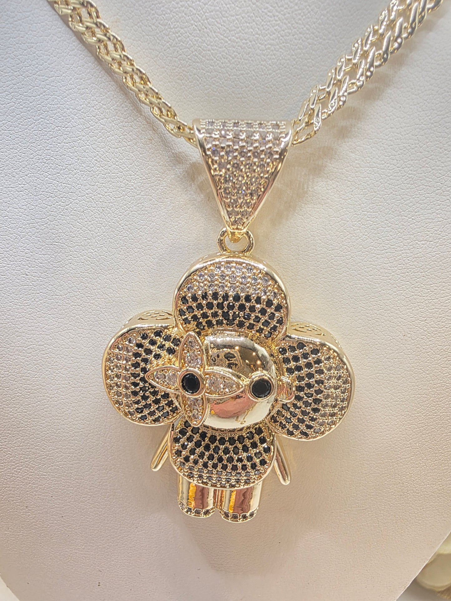 Cadena Española 18inch con Dije de Viviana Grande