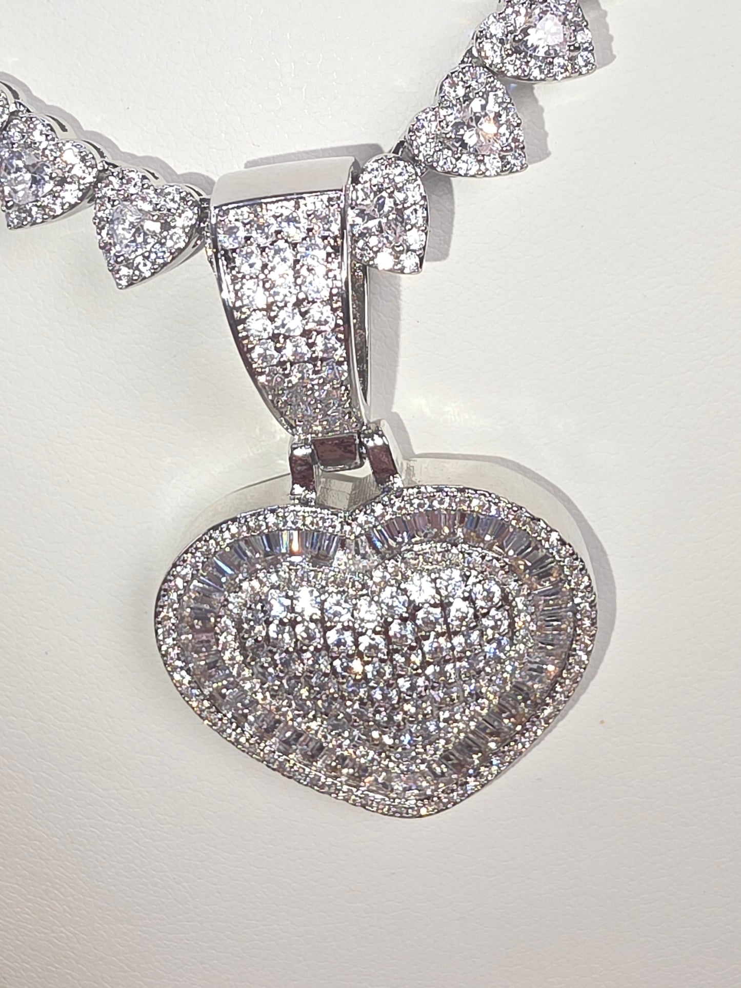 Small Hearts Choker, Silver, 18 inches