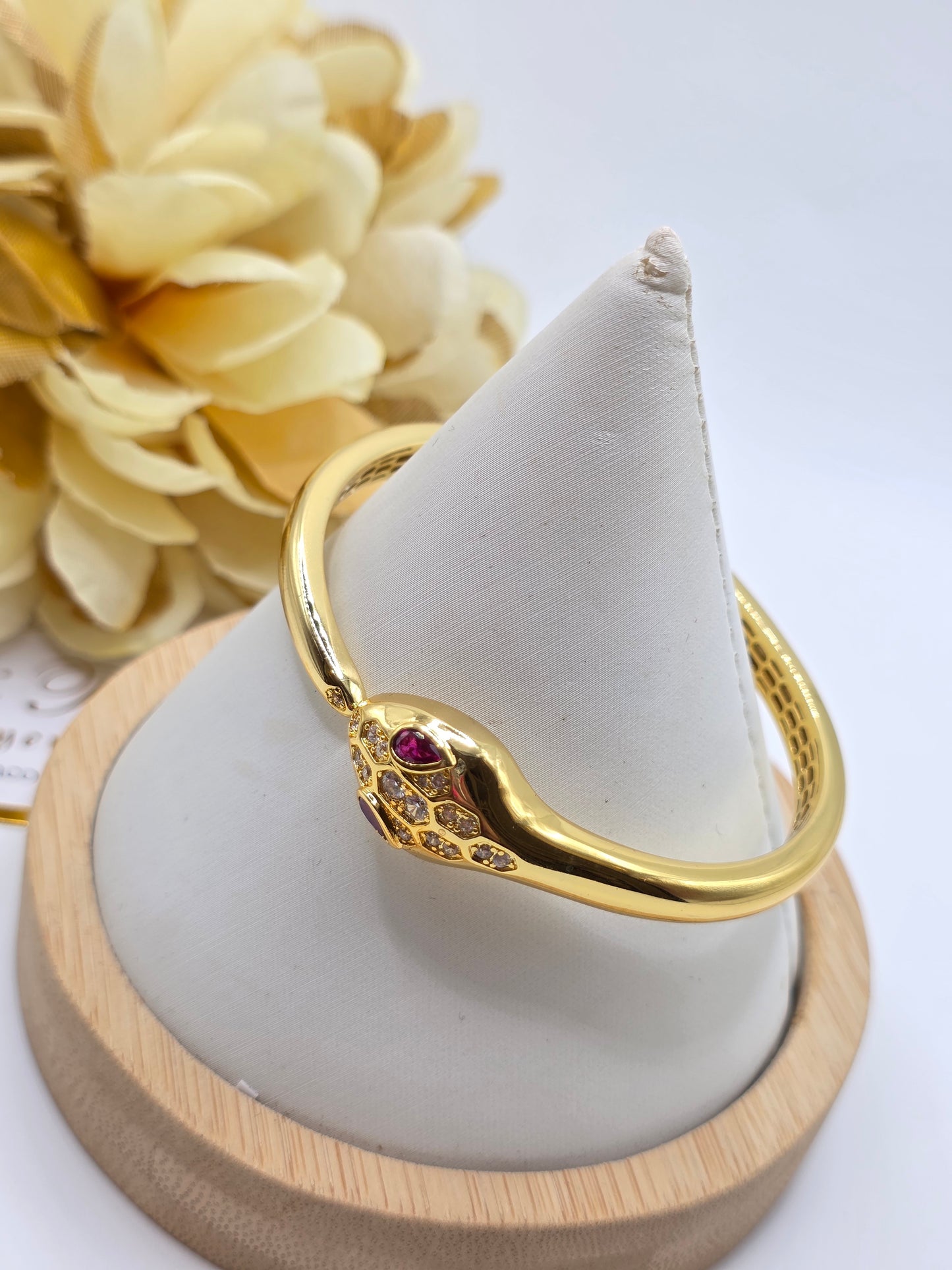 Brazalete Bulgary Top Quality | Laminado de Oro 14k