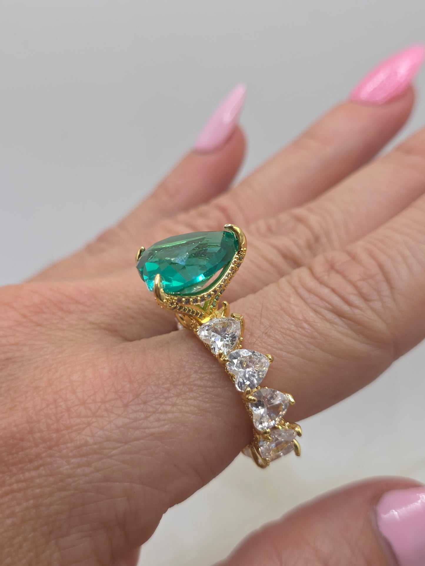 Anillo Princesa de Vidrio Real