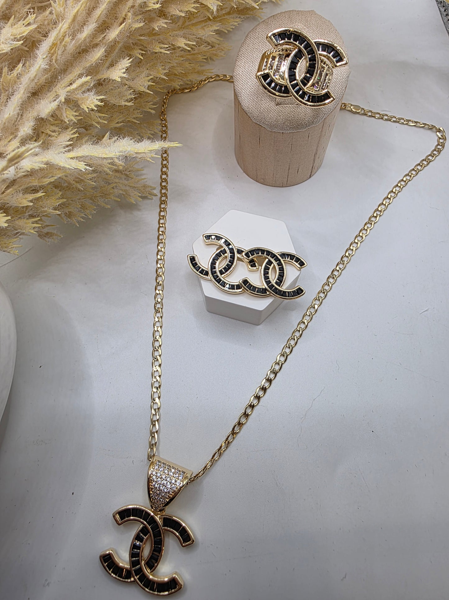 Ser Hermoso Oscuro CC