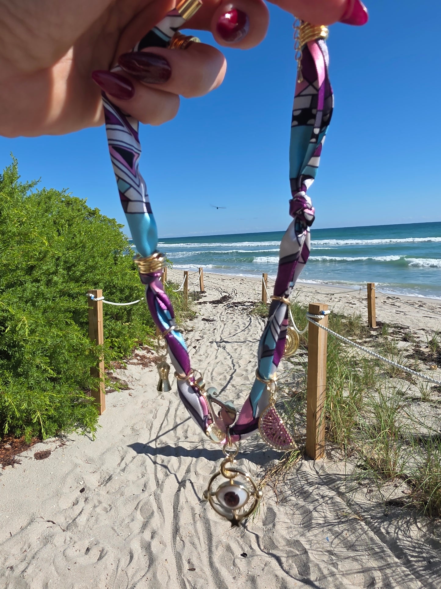 Dark/Red/Blue denim-style choker