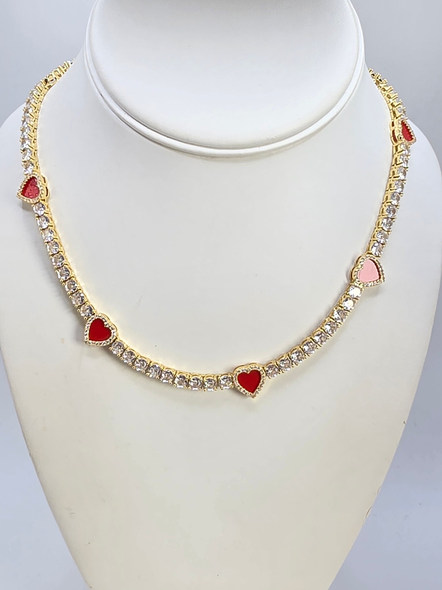 Tenis de corazon Rojo de Vidrio Real