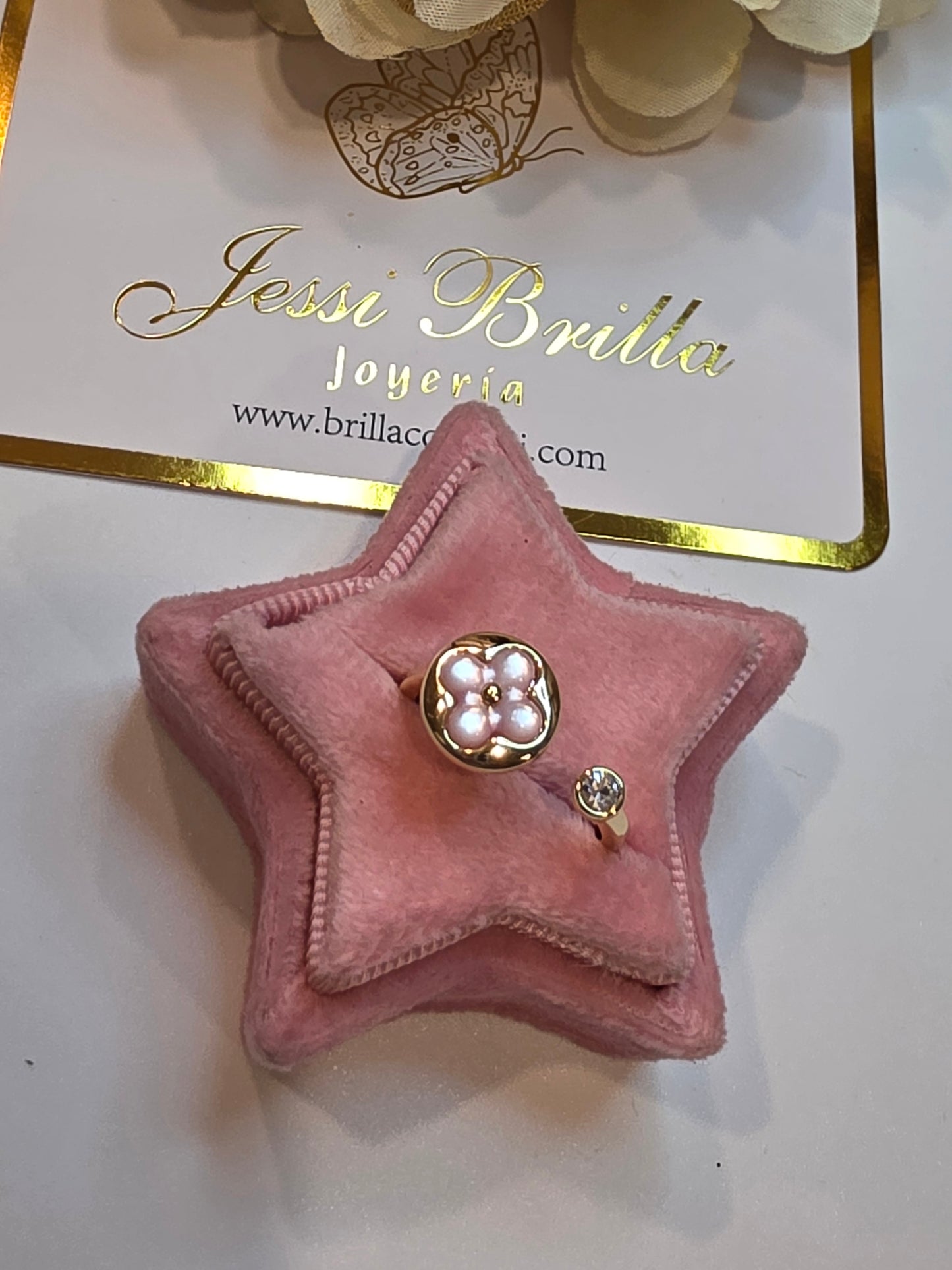 Anillo de Trébol rosa LV ajustable