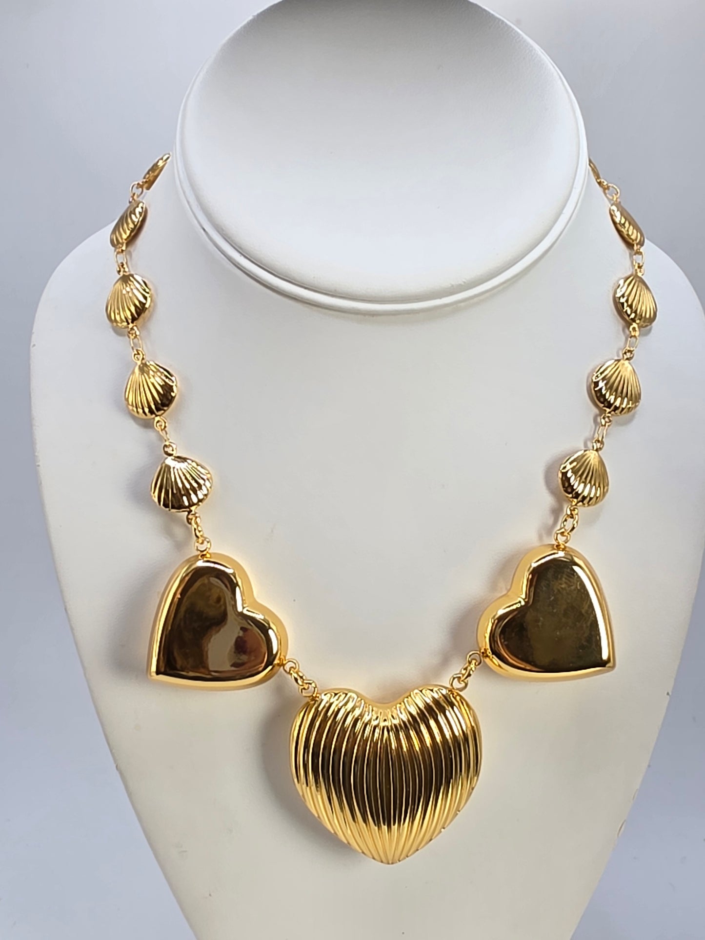 Collar de Corazones inflado