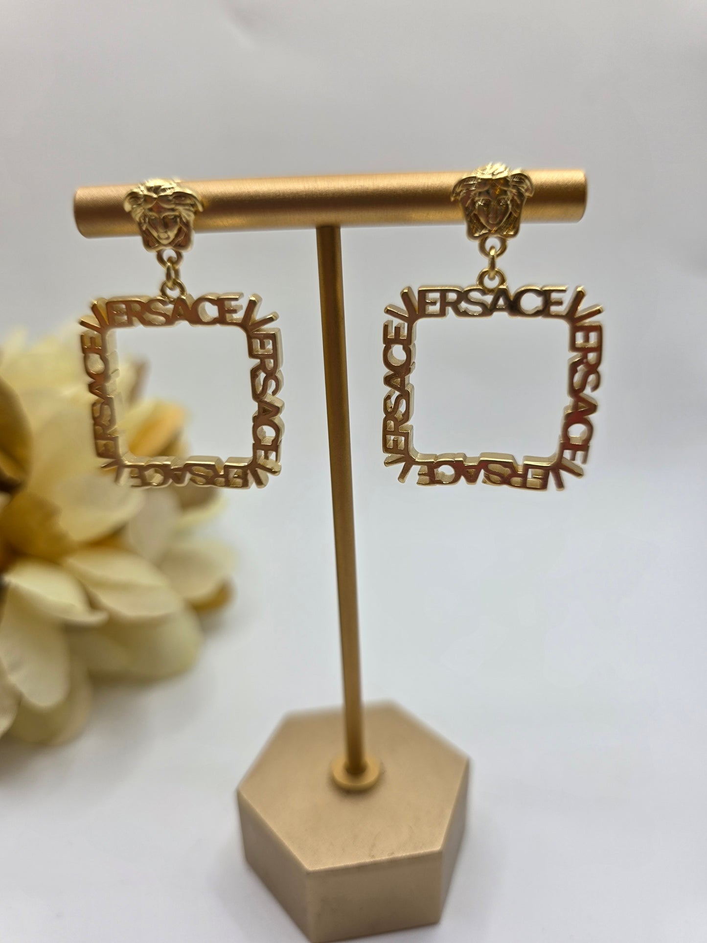 Aretes Versa Alta Calidad