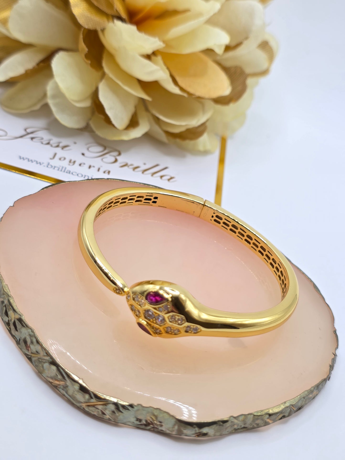 Brazalete Bulgary Top Quality | Laminado de Oro 14k