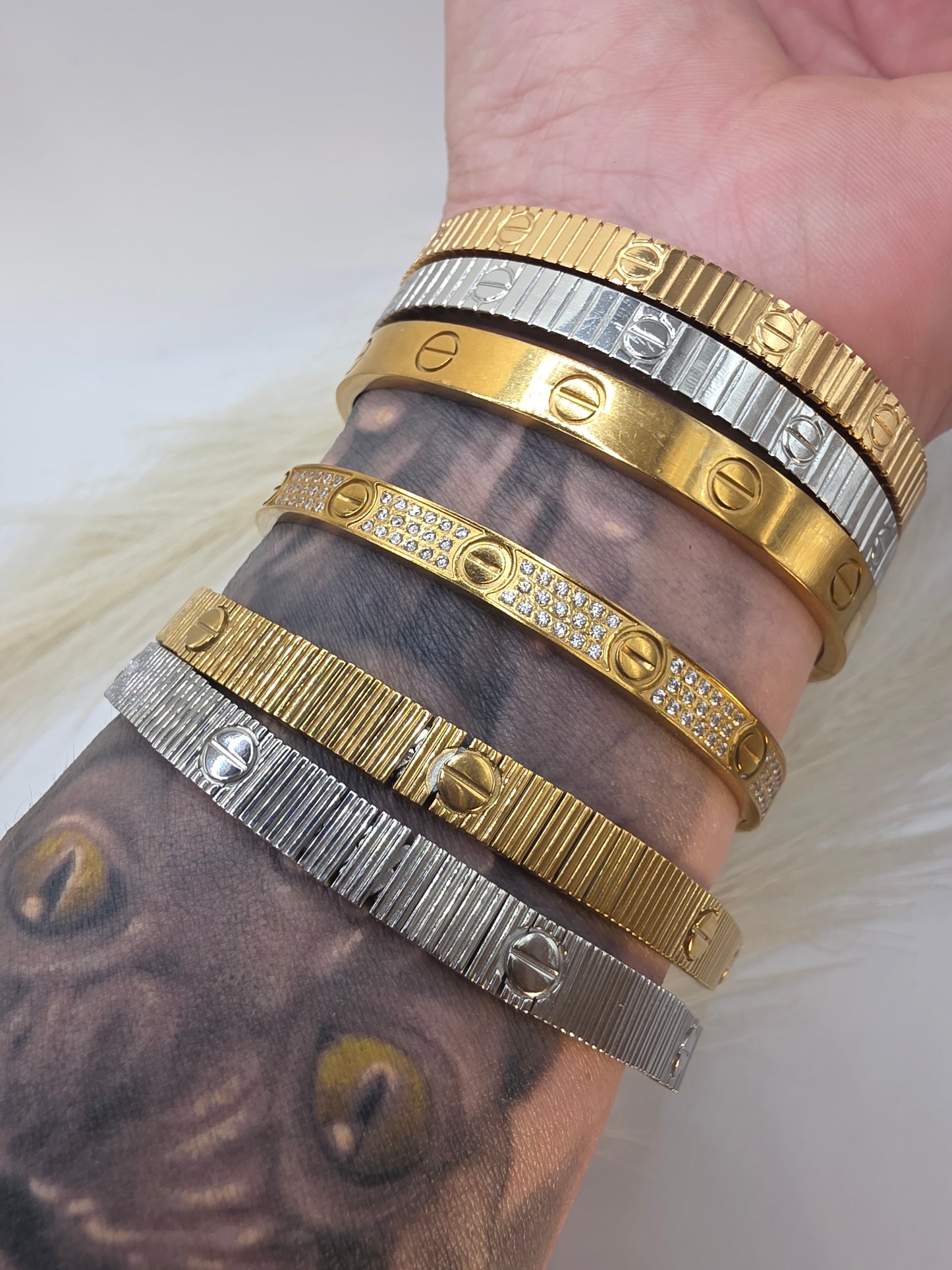 Brazalte Top Quality silver y Oro Size 7