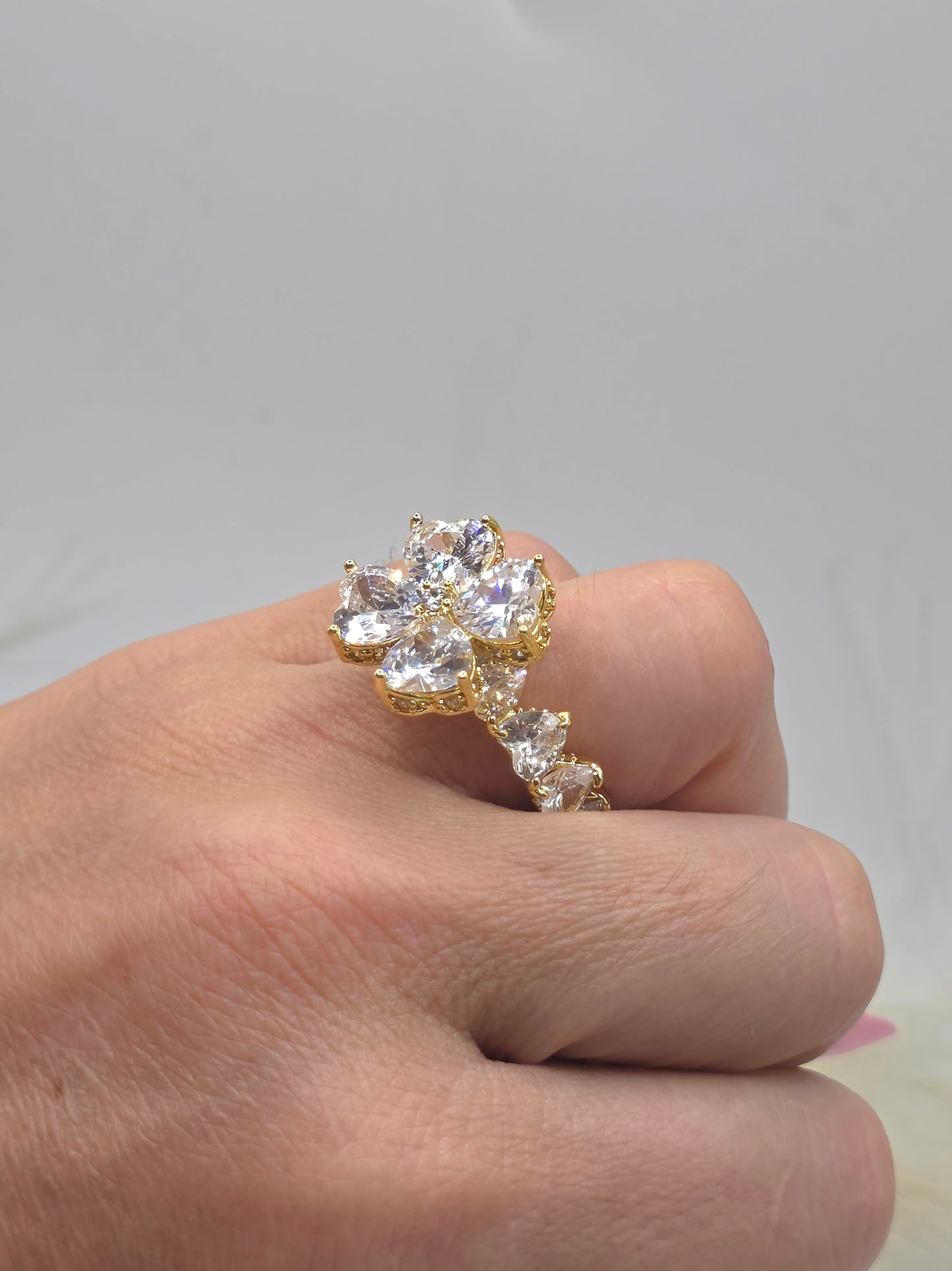 Anillo Flor de Vidrio 5A