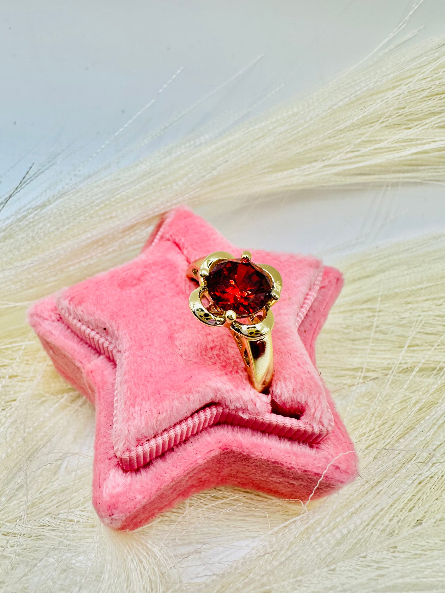 Anillo Flor Roja |Laminado de Oro 14k