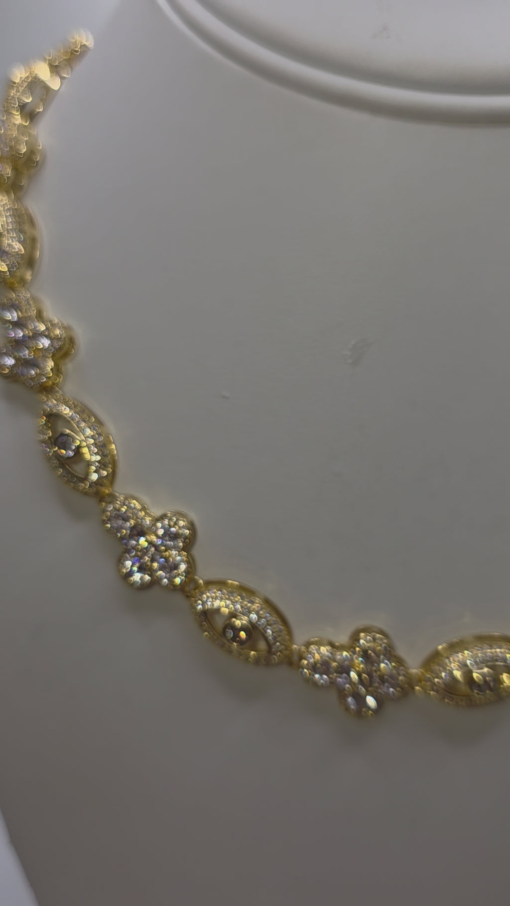 Gargantilla de Ojo y Cruz Vidrio Real 5A size 18inch