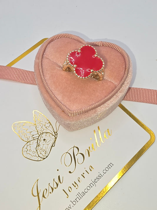 Anillo de Trébol Rojo