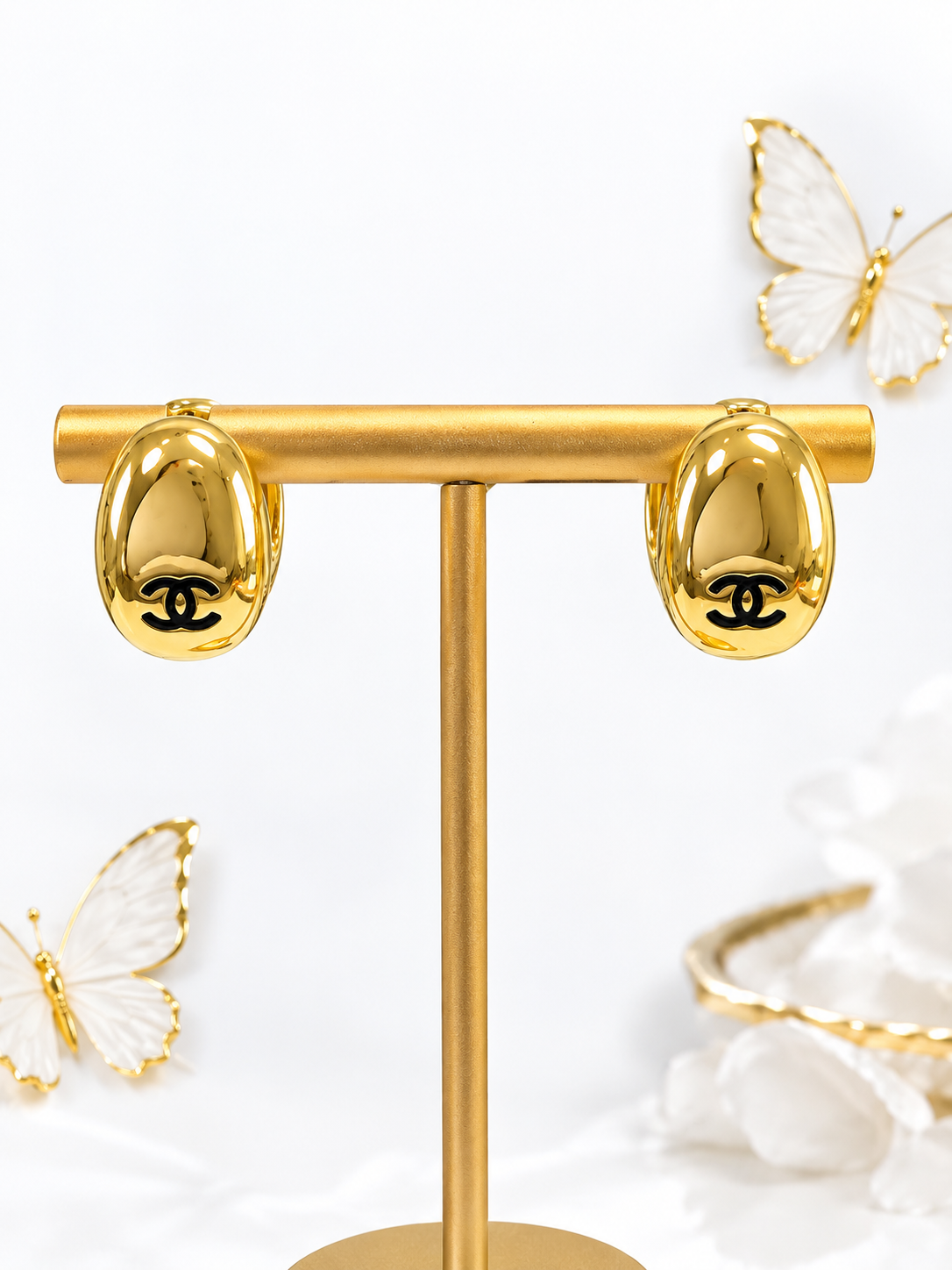 Aretes Vitage pegados de diseñador - Silver & Gold