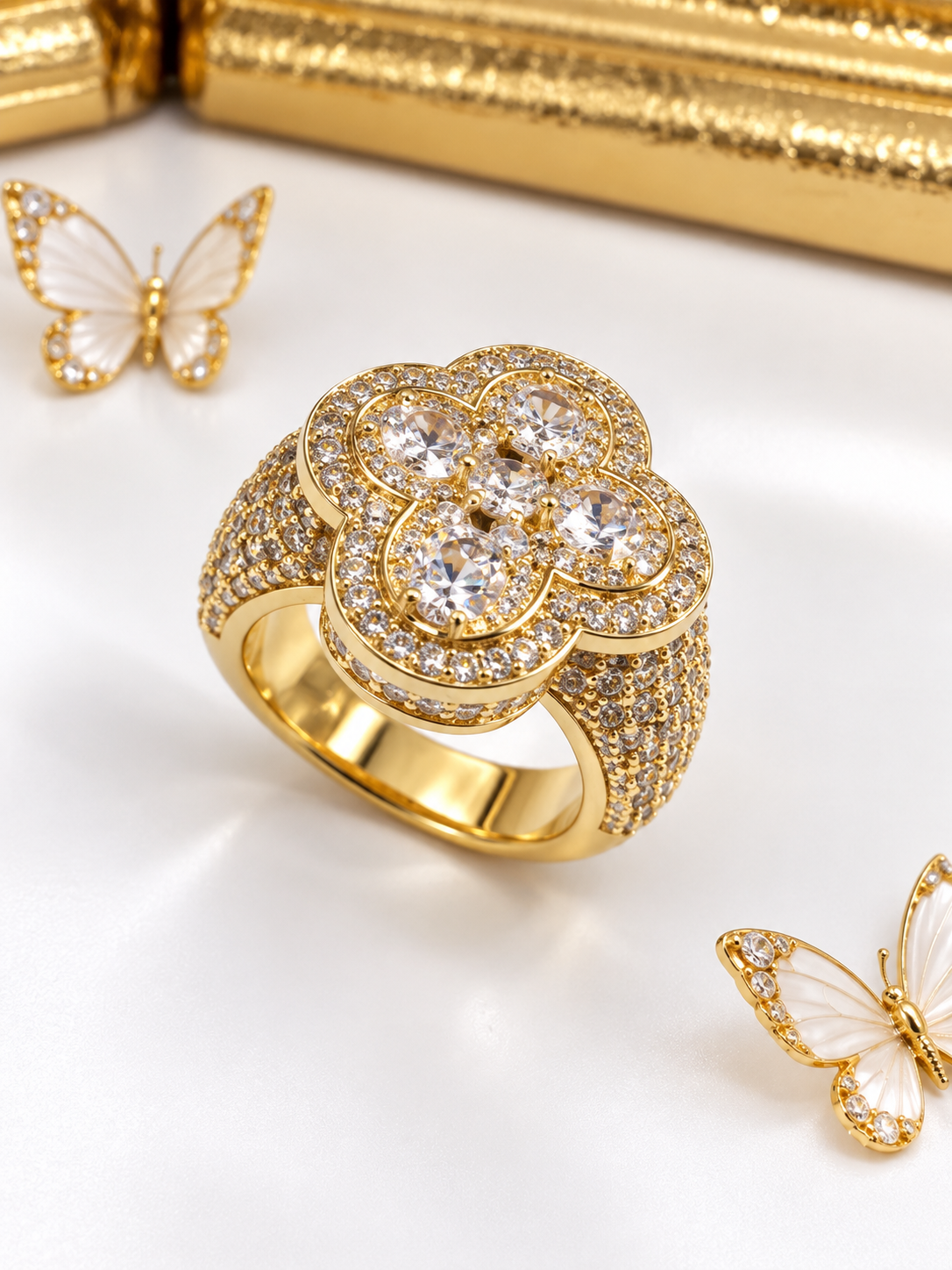 Anillo Adimantado en Vidrio Real Cruz Apoteosico