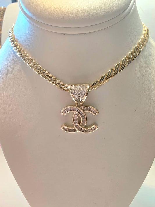 Cadena Española con dije Chanel de Vidrio en 16inch