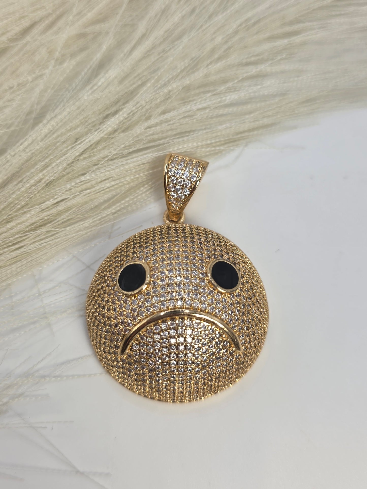 I said Cara Quieren Grande with real glass 5A