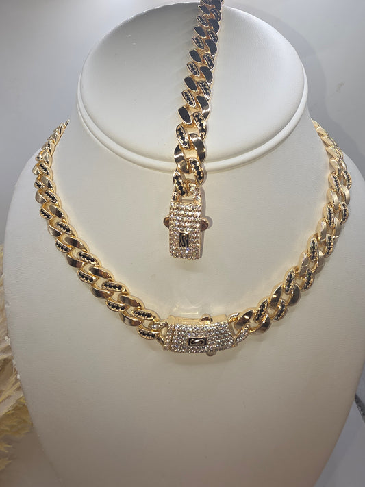 Set Monaco con detalles de Vidrio oscuro cadena18imch &/manilla 7inch