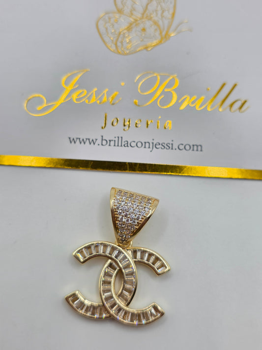 Dije Chanel /Laminado de Oro Real 14k Alta Calidad