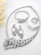 Pantera Silver Cati en vidrio real -Size 18inch anillo 7inch