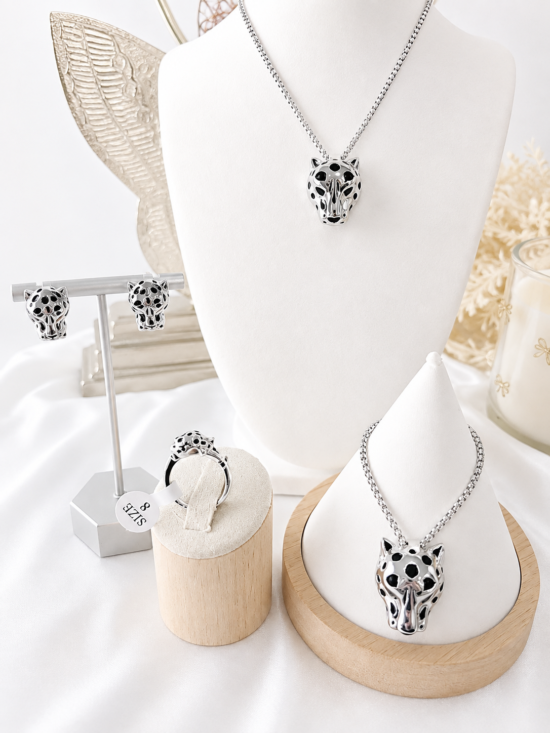 Panteras en tu cuello increible y hermoso set anillo 8/ Cadeja ajustable hasta 20inch
