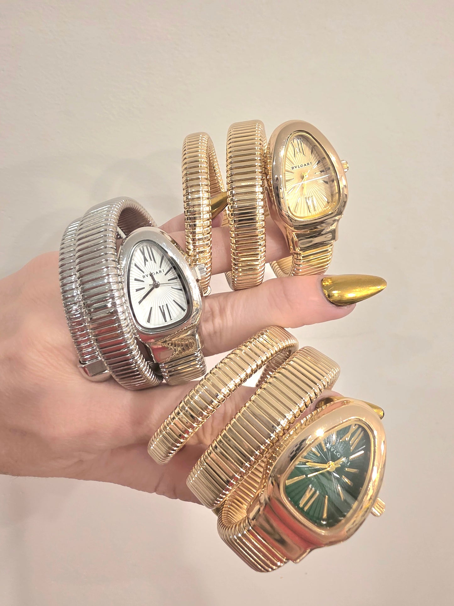 Brazalete con Reloj de Culebra en Acero