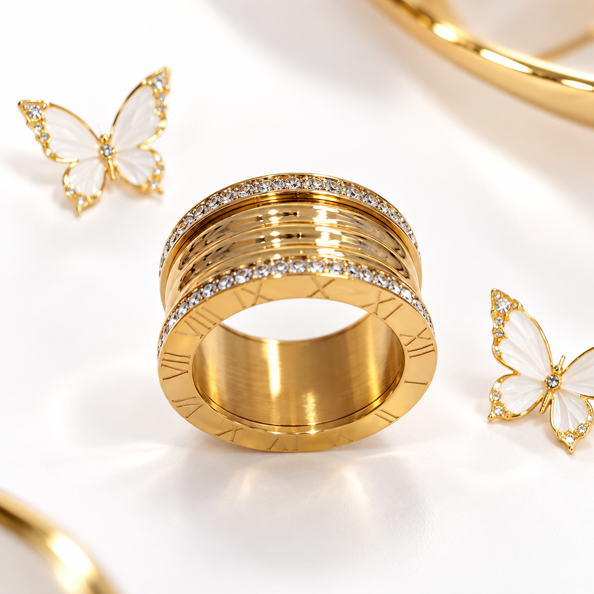 Anillo Inspirado en Diseñador