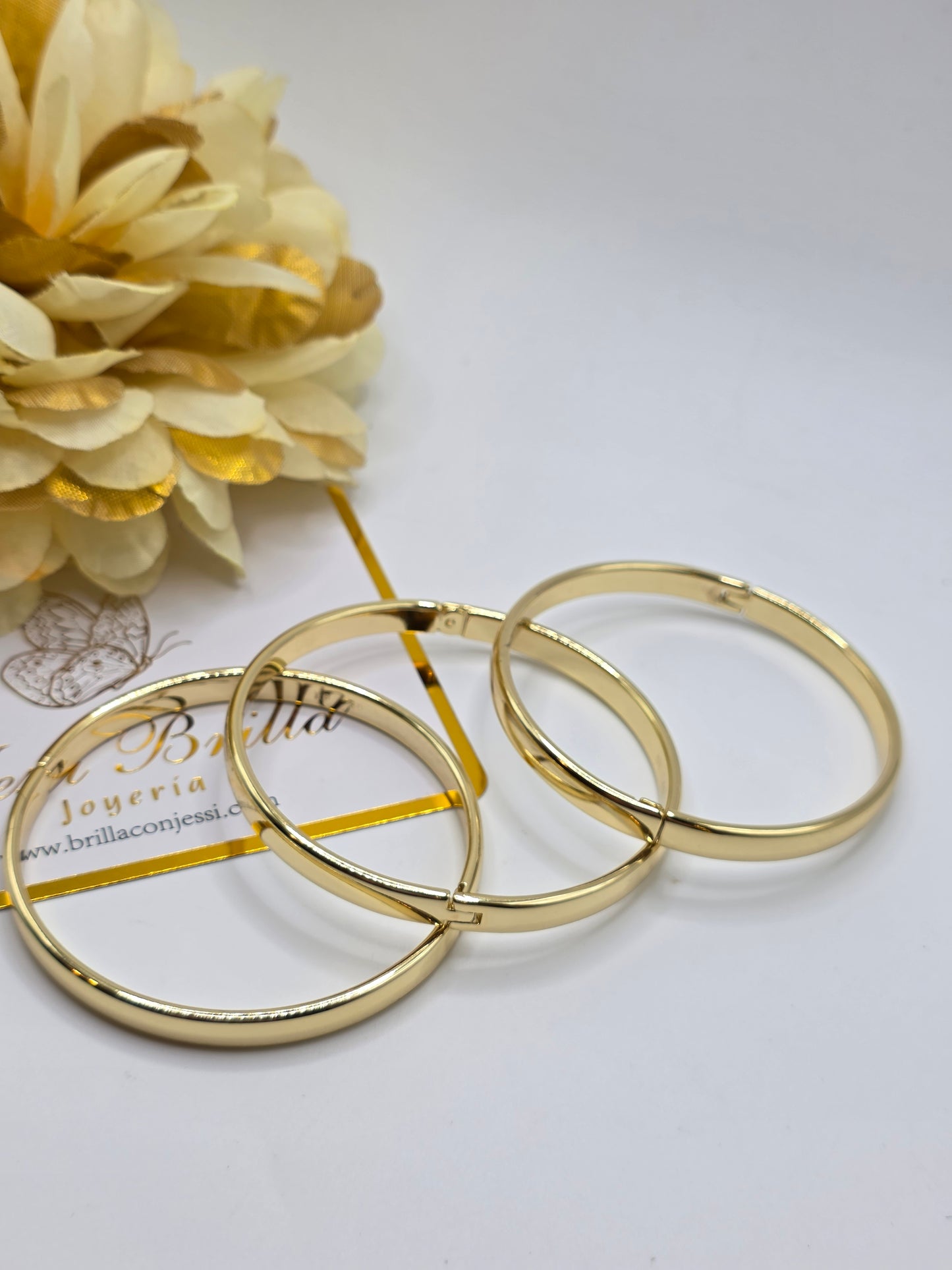 Brazalete lisos 3 unidades de  size 7inch