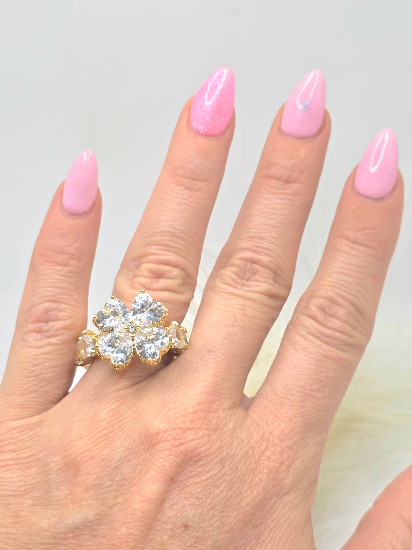 Anillo Flor  de Vidrio 5A