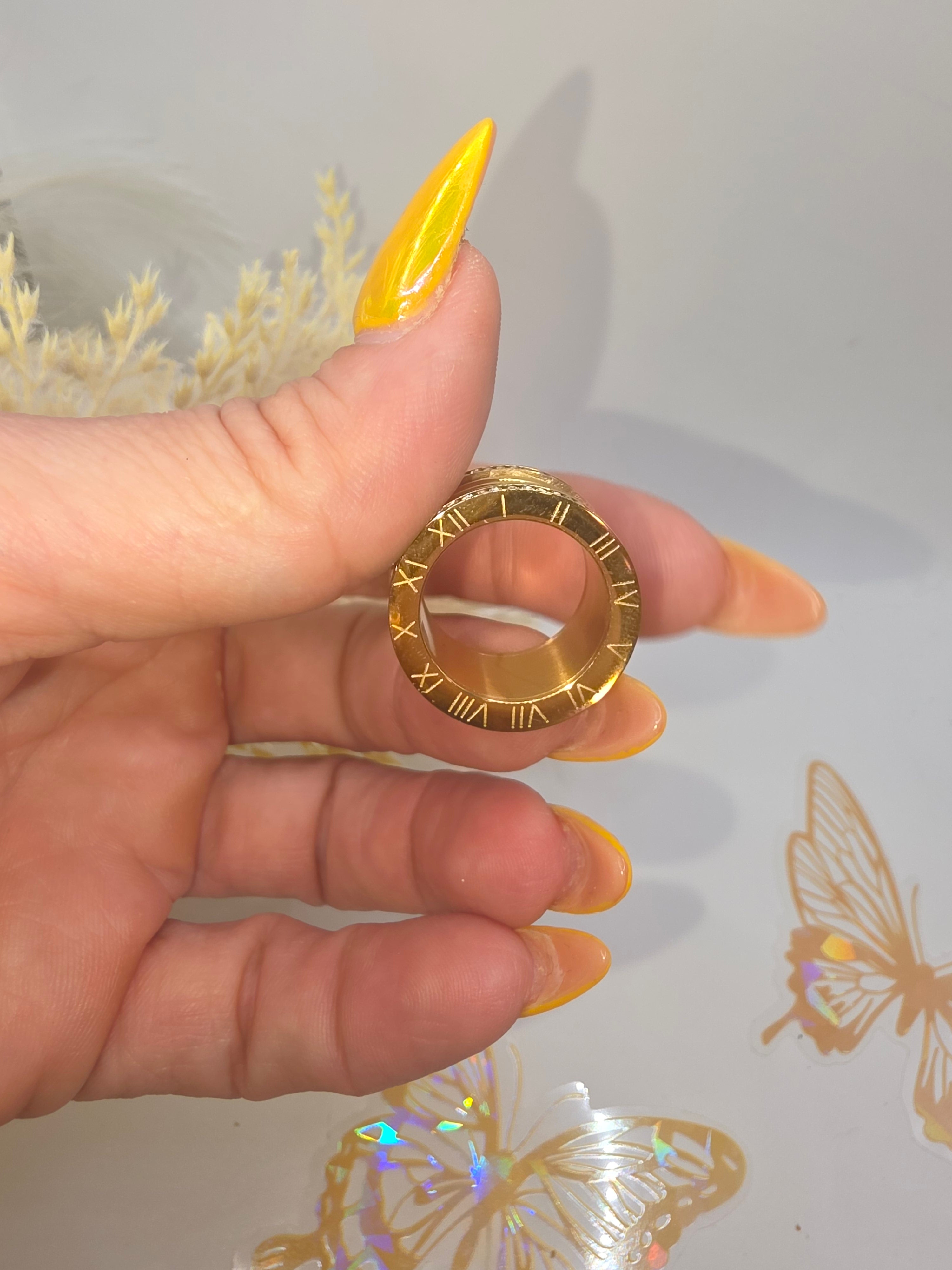 Anillo Modelo Bulagari