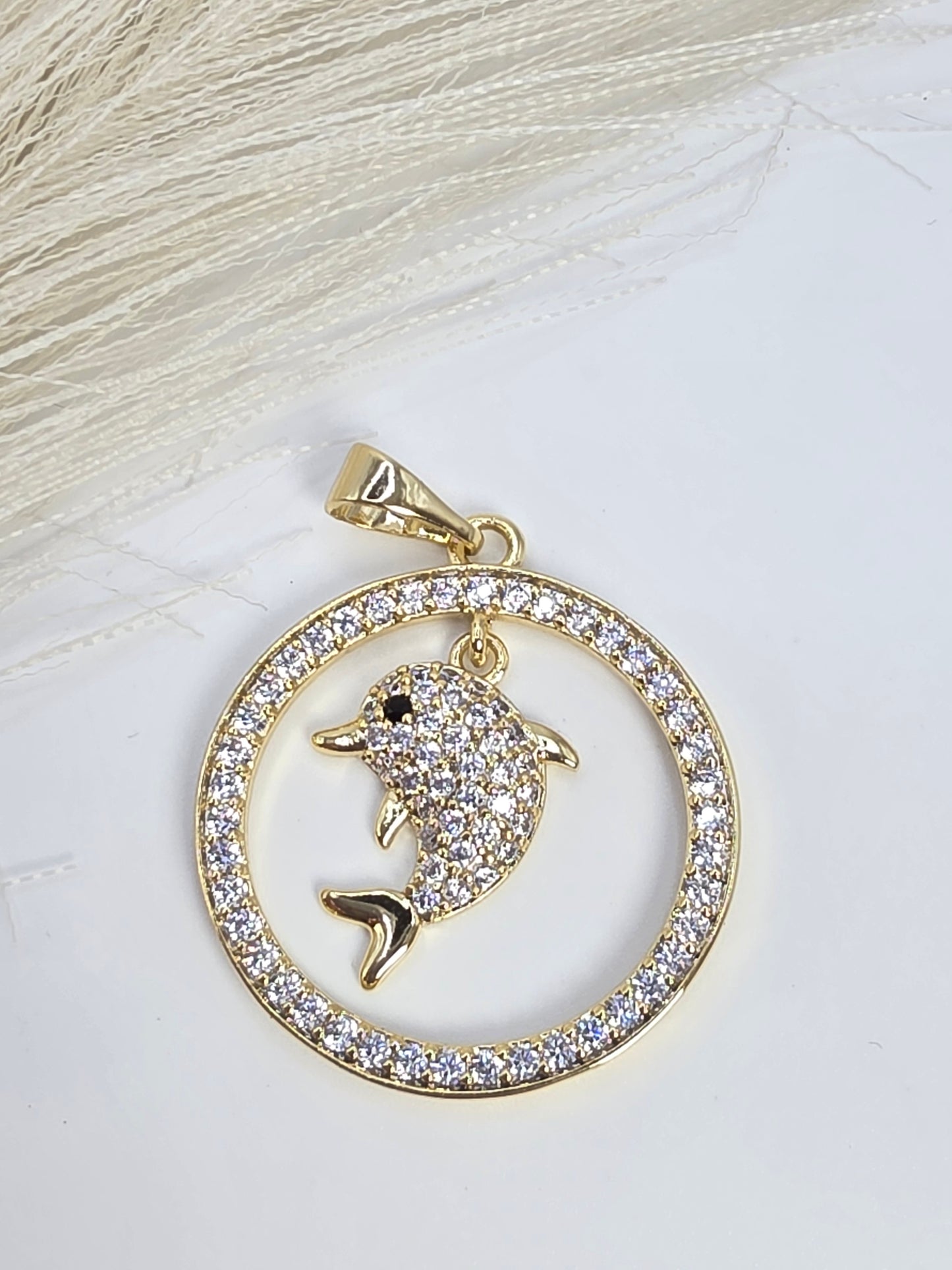 I said medium dolphin