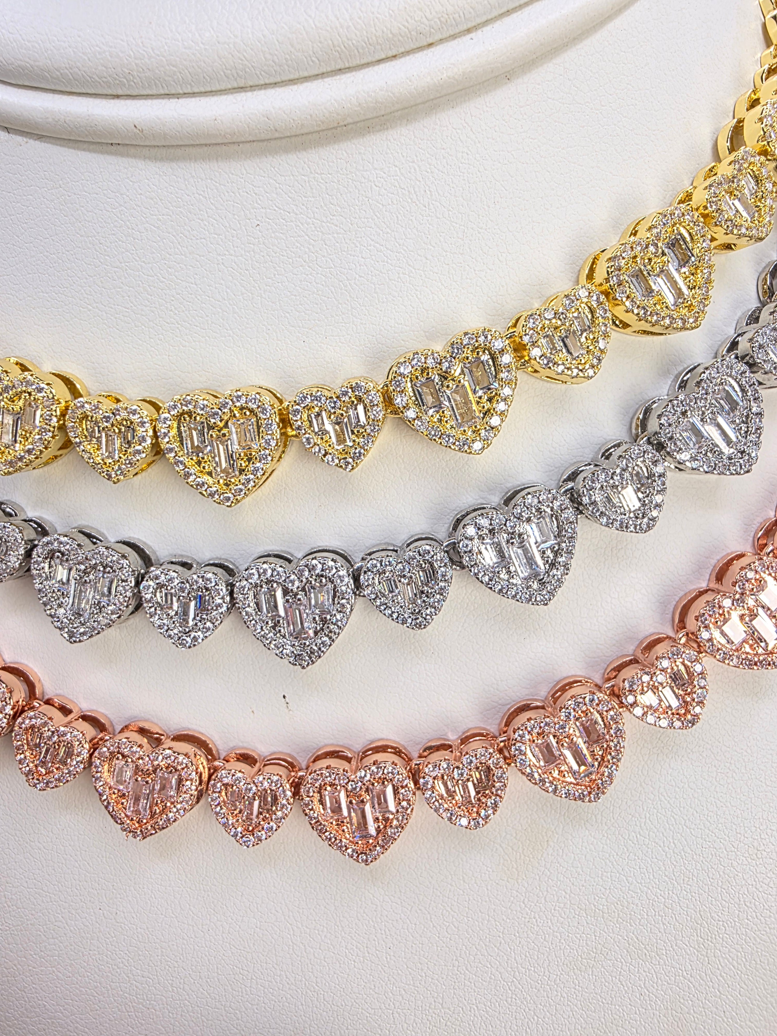 Glass Heart Choker 5AA