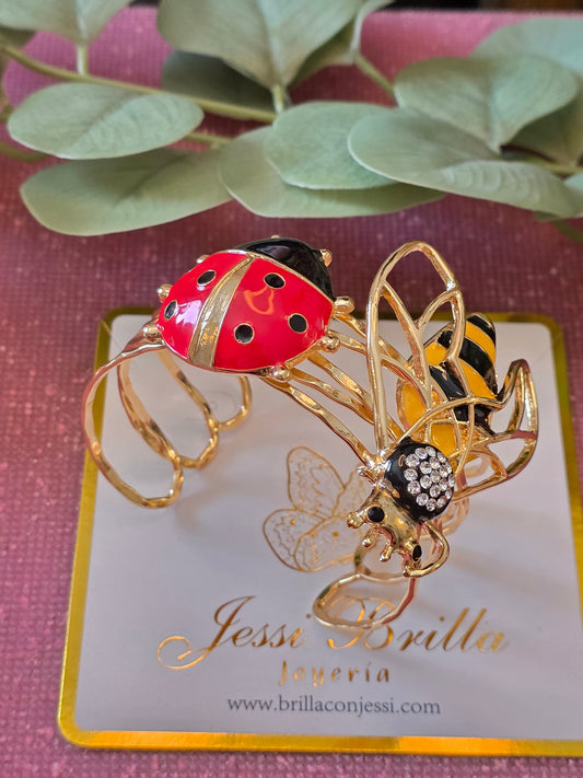Brazalete de Coco y Abeja