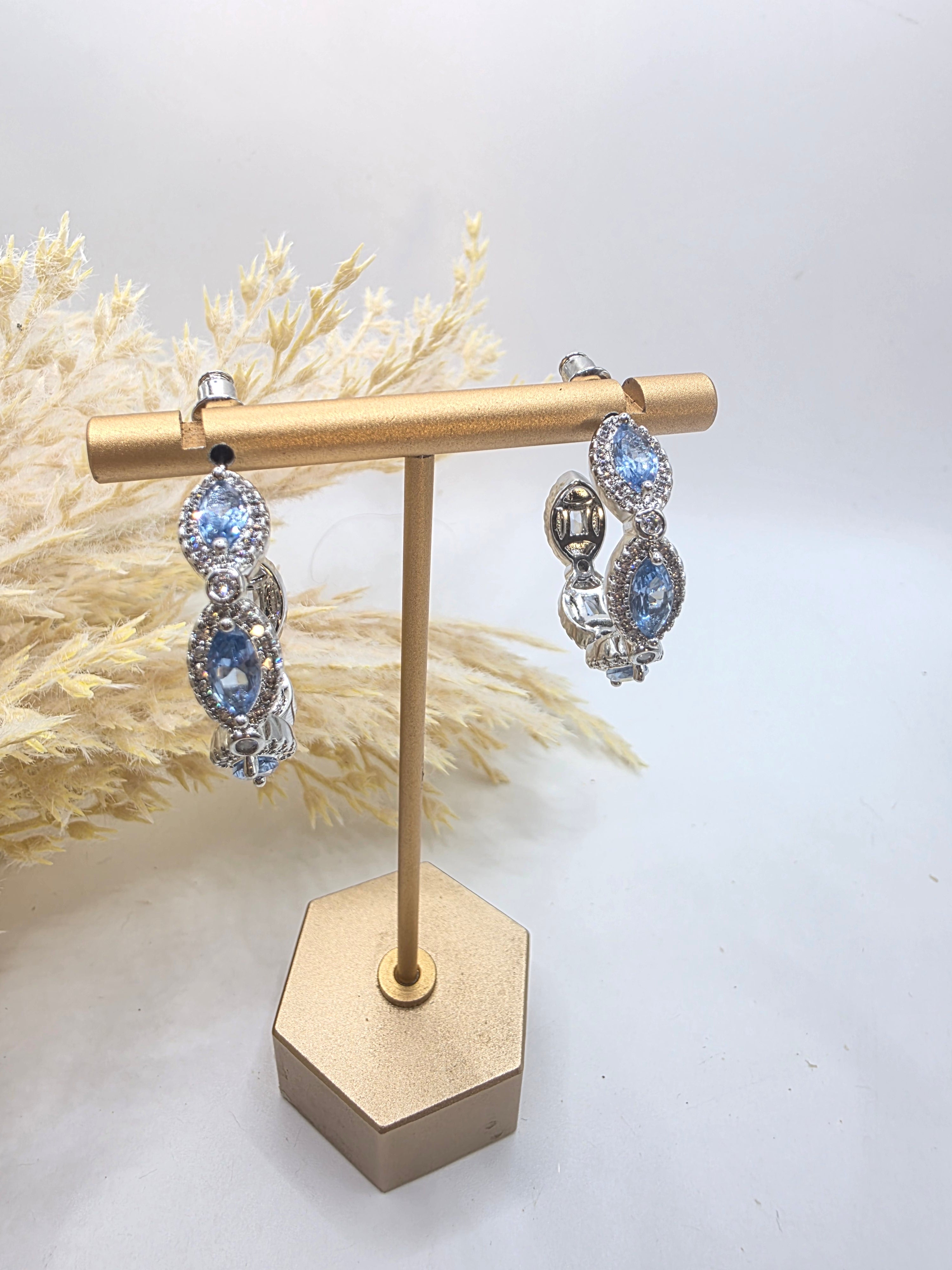 Blue Arts in Silver Real Glass