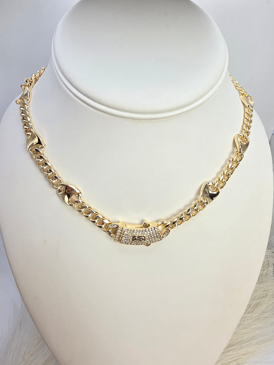 Monaco chain with Guchi on 16imch