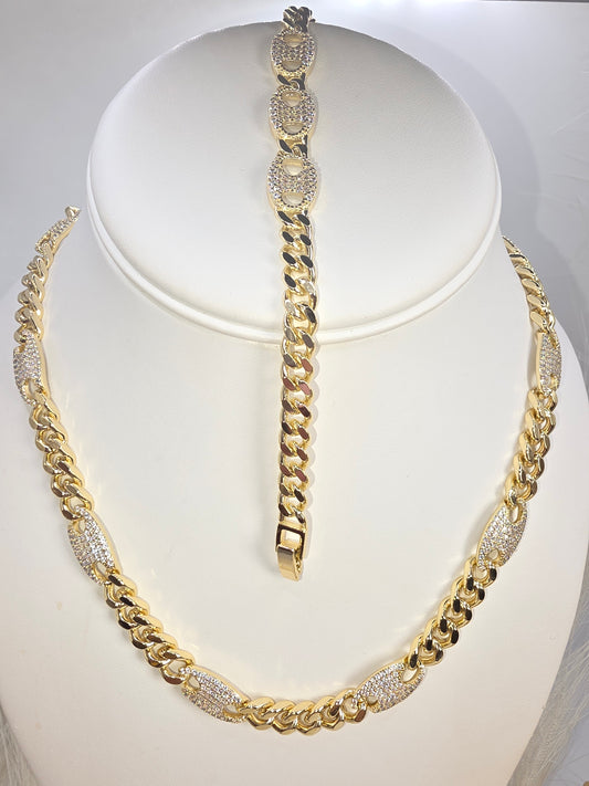 Guchi woven set with Cuban link
