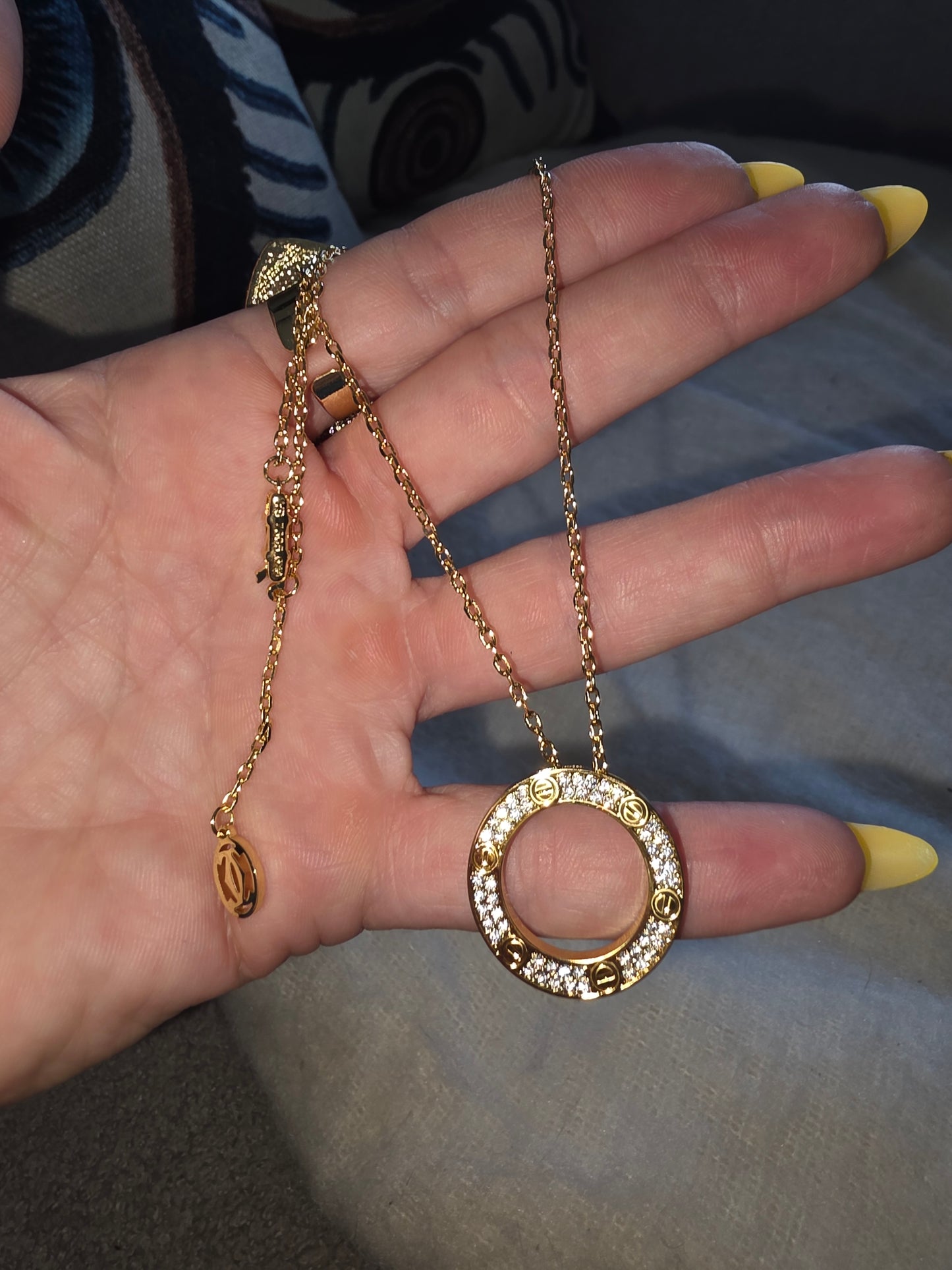Cadena de Aro Cartier Laminado de Oro 14k Alta Calidad ajustable a 16inch y 18inch