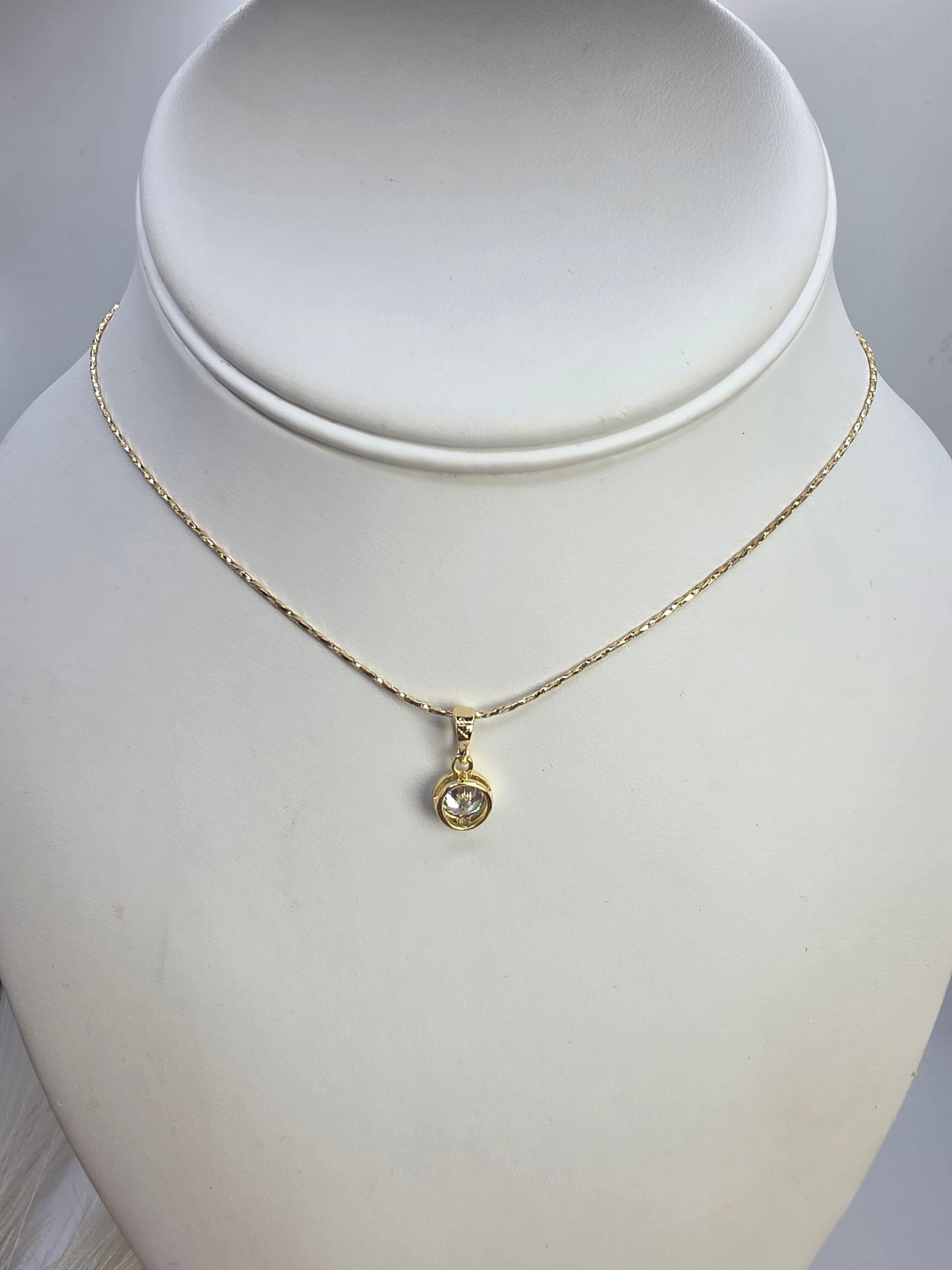 16-inch Transparent Thread Chain