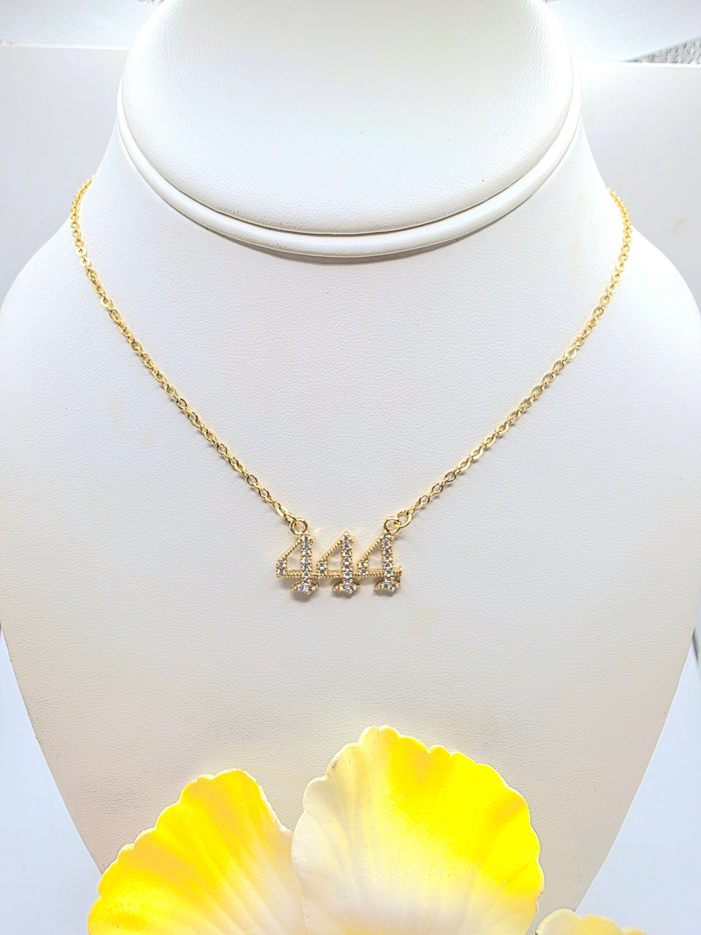 Cadena con el # 444 de 18inch Abundacia & Prosperidad