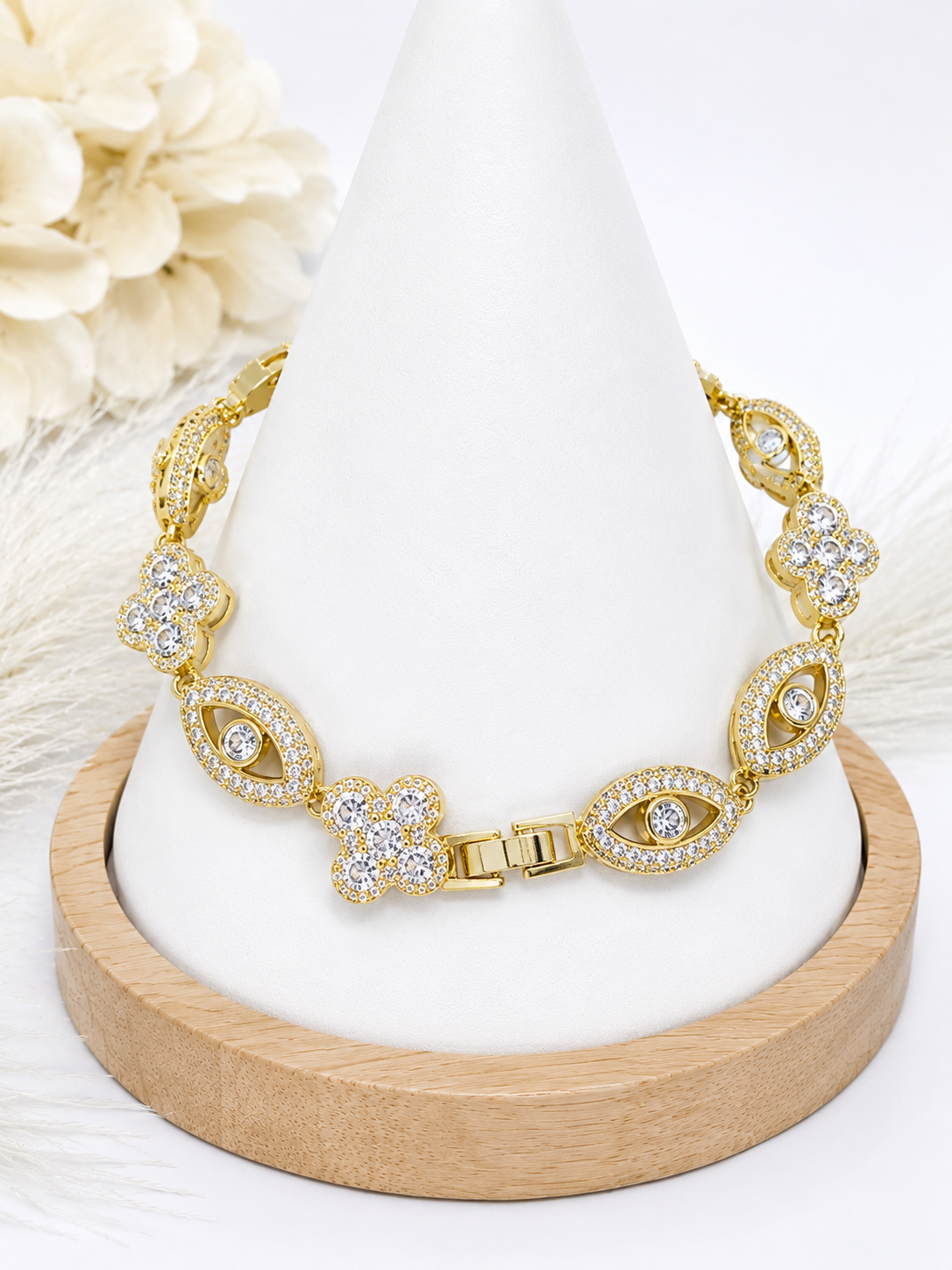 Pulsera de Ojos y Cruz- Size 7inch con extension