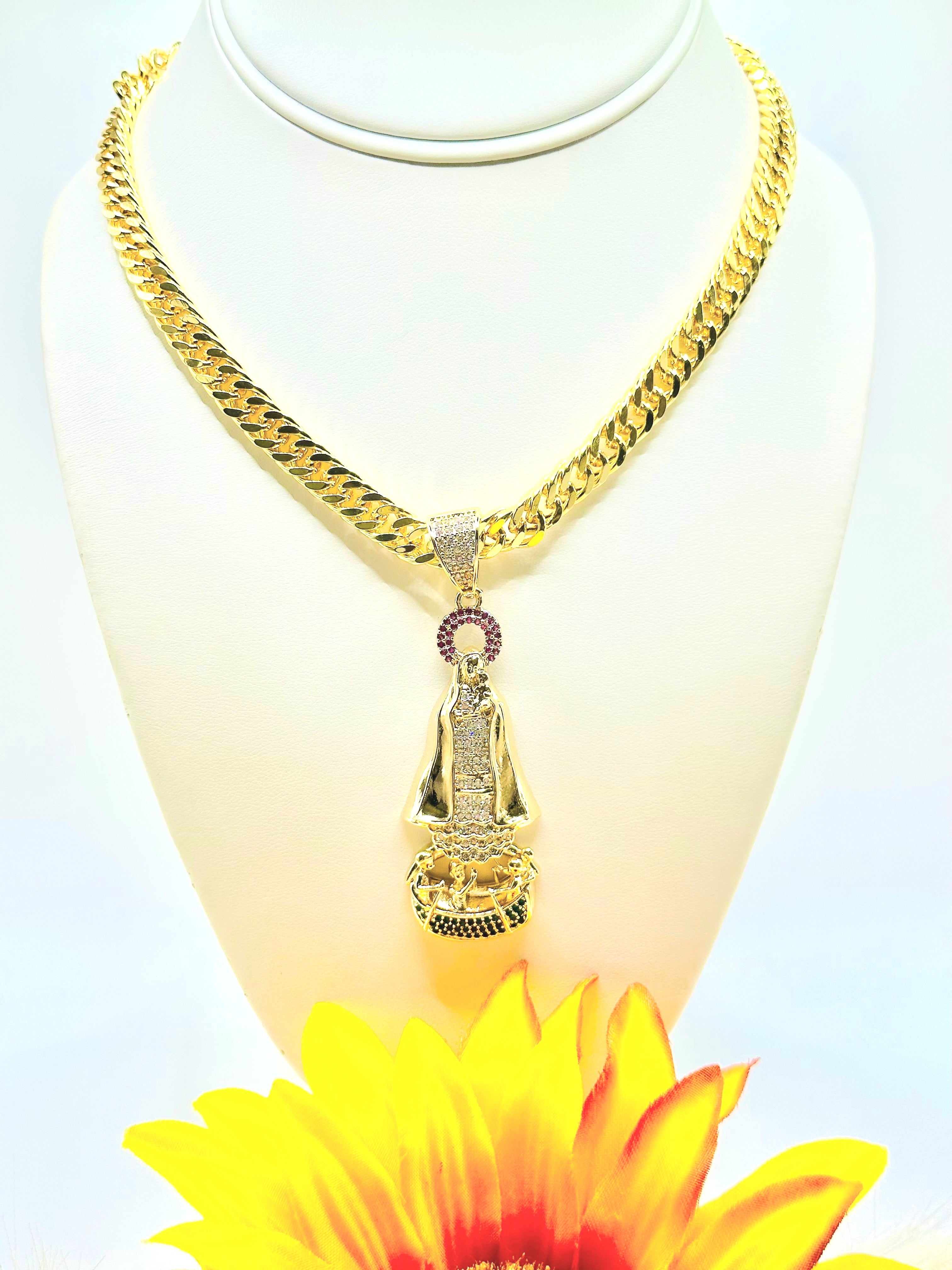 Chain with the Virgin of Charity of Cobre Oshun | 18-inch Spanish chain