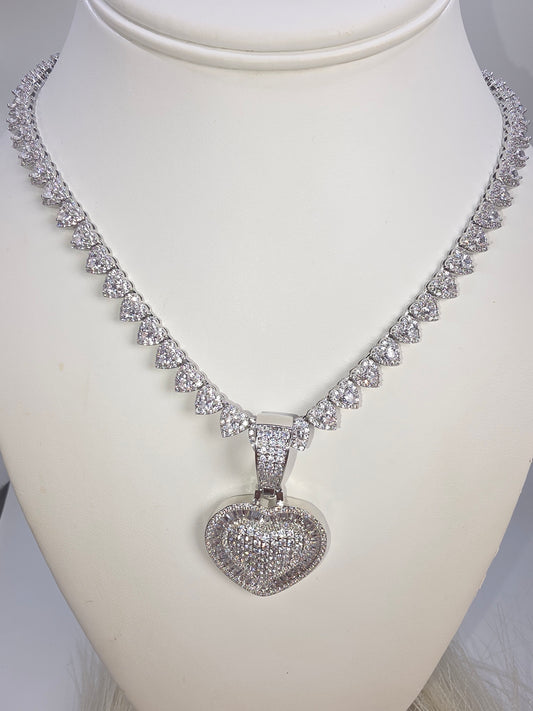 Small Hearts Choker, Silver, 18 inches