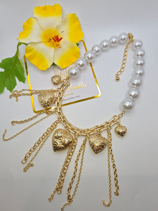 Collar de Corazones y Perlas