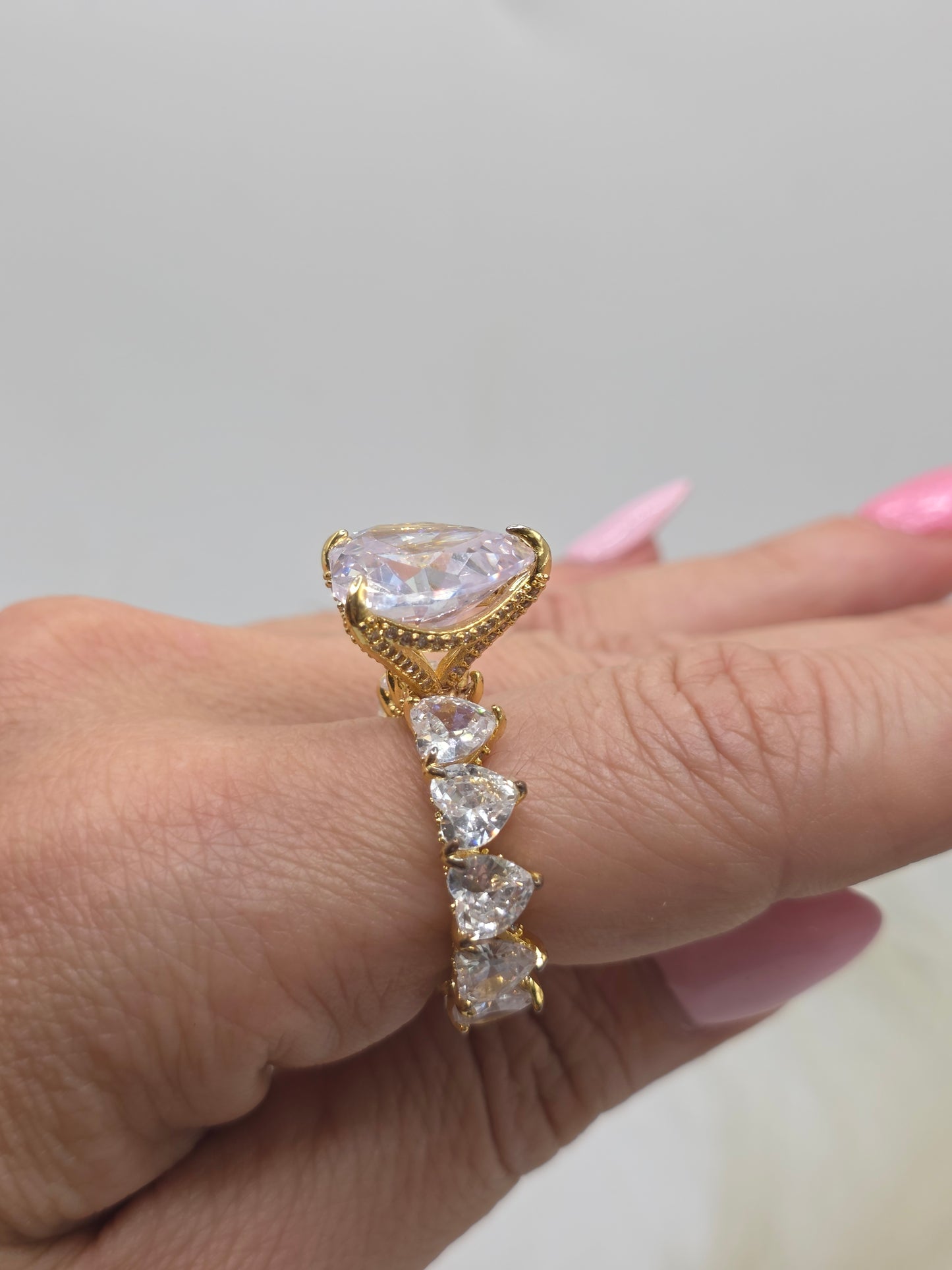 Anillo Princesa Blanco en Vidrio