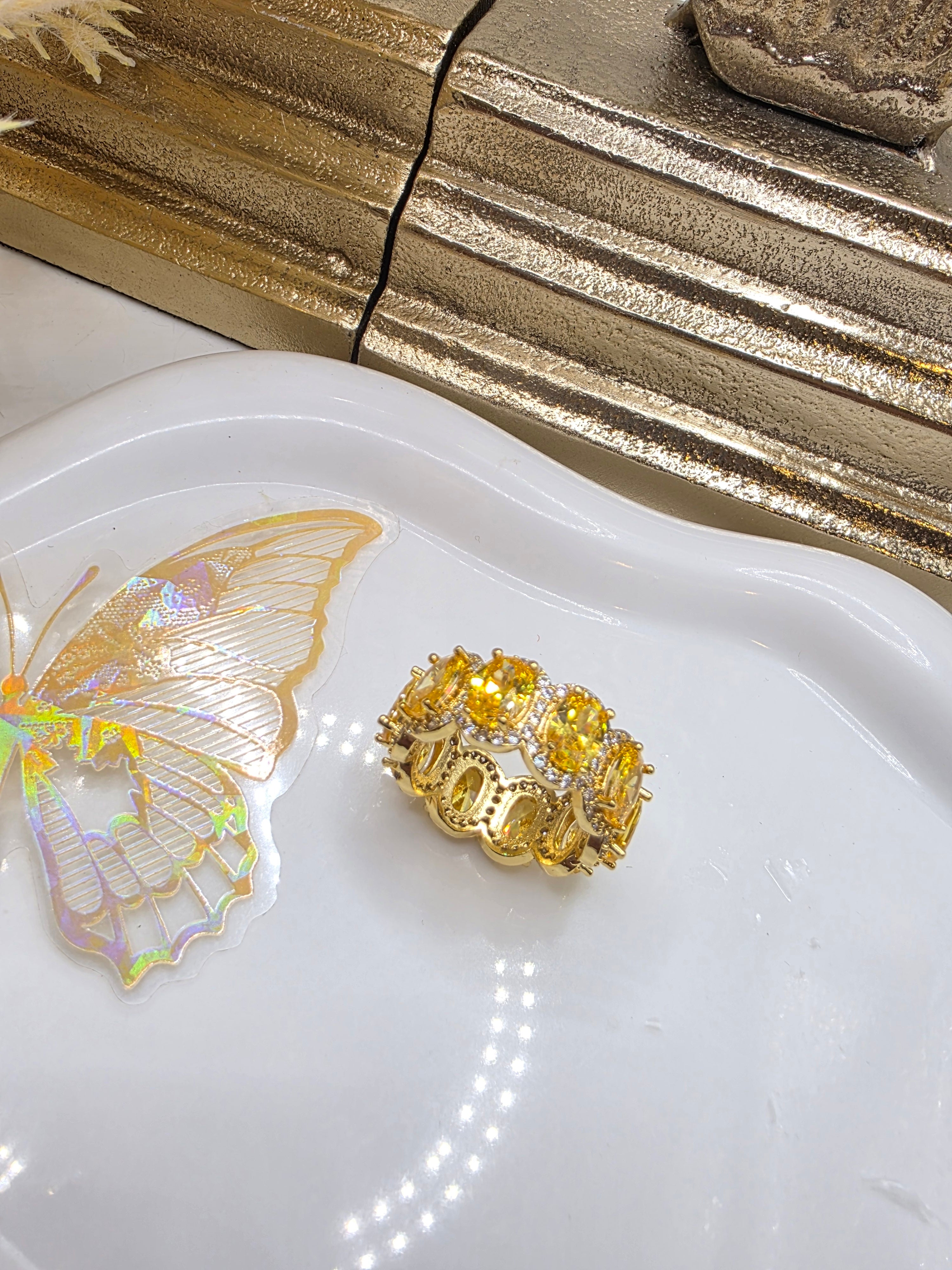 Anillo Cleopatra Amarillo Incustraciones Real