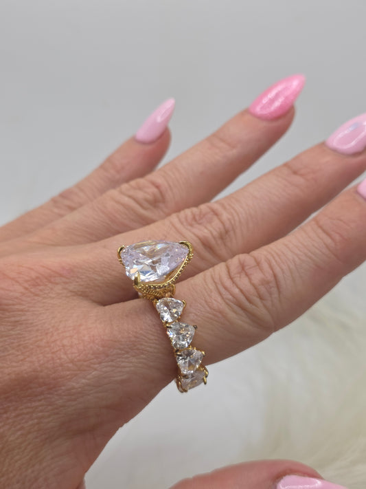 Anillo Princesa Blanco en Vidrio